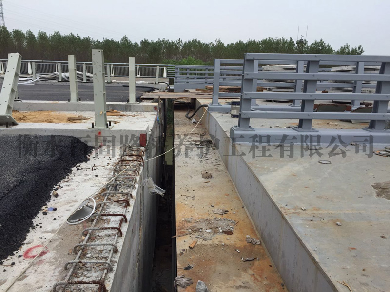 400�͆�Ԫʽ����׃λ��s�p���b����